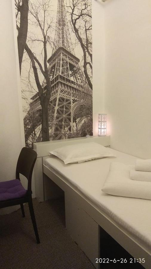 Хостел 689Capsulehotel&Coffee Almaty Exterior foto